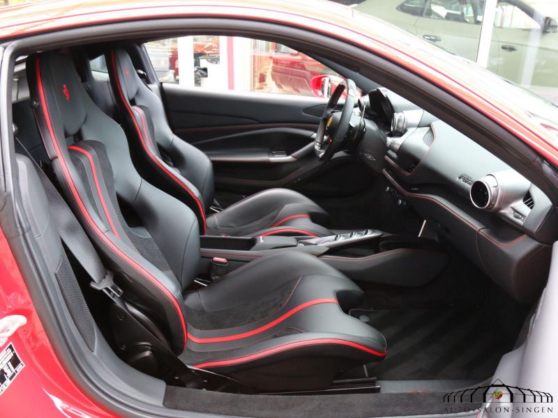 Ferrari F8 Tributo