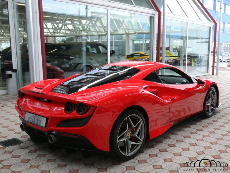 Ferrari F8 Tributo
