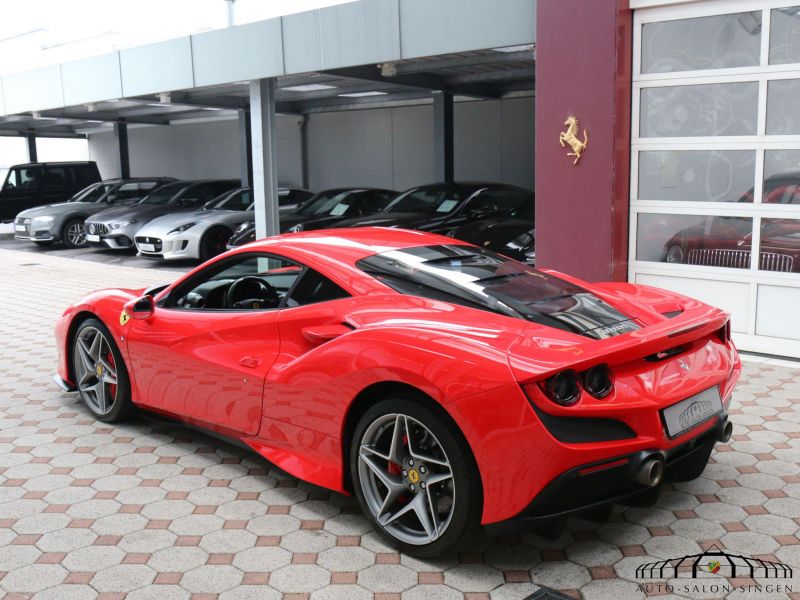 Ferrari F8 Tributo