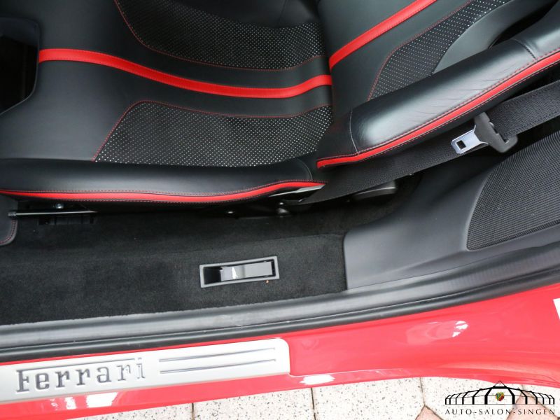 Ferrari F8 Tributo