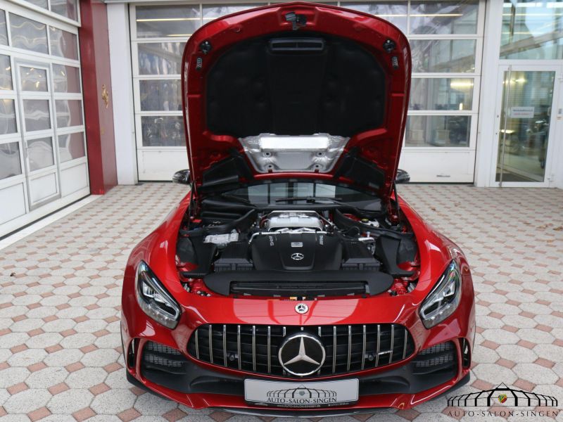 Mercedes-Benz AMG GT R Roadster