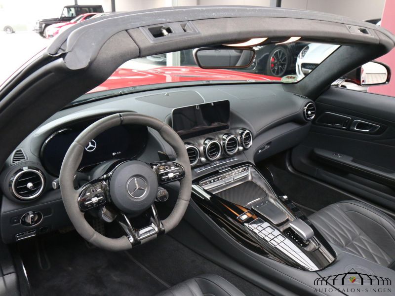 Mercedes-Benz AMG GT R Roadster