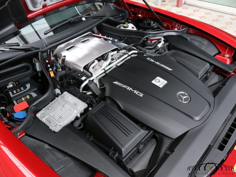 Mercedes-Benz AMG GT R Roadster