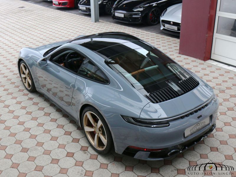 Porsche 992 Carrera S