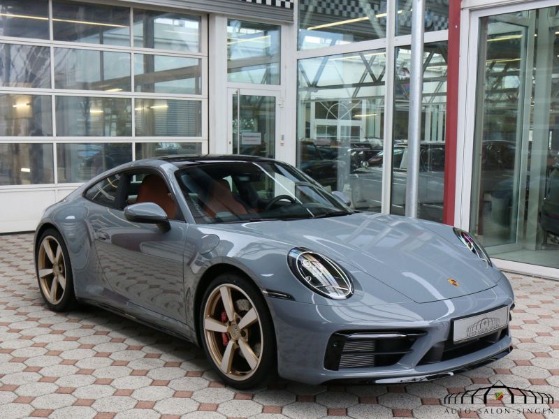 Porsche 992 Carrera S