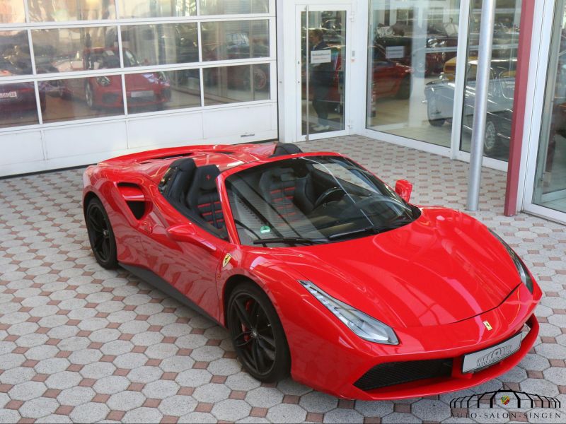 Ferrari 488 Spider
