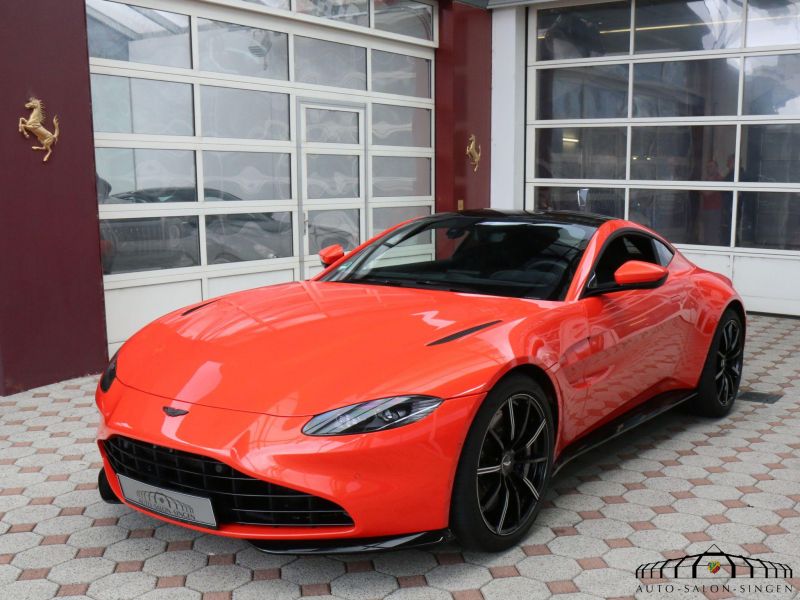 Aston Martin V8 Vantage Coupe 