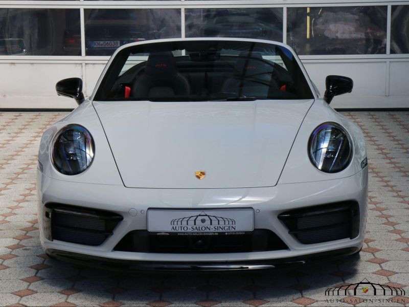 Porsche 992 Carrera  4 GTS Cabrio