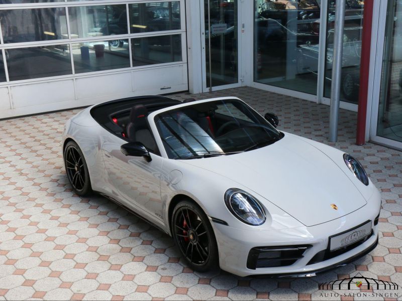Porsche 992 Carrera  4 GTS Cabrio