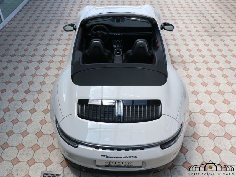 Porsche 992 Carrera  4 GTS Cabrio