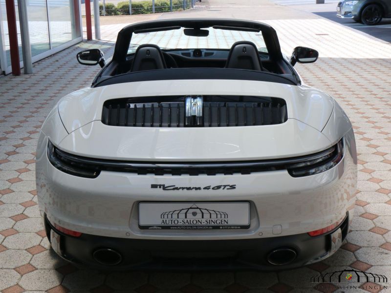 Porsche 992 Carrera  4 GTS Cabrio