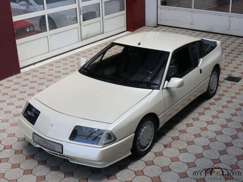 Renault Alpine GTA V6 Turbo