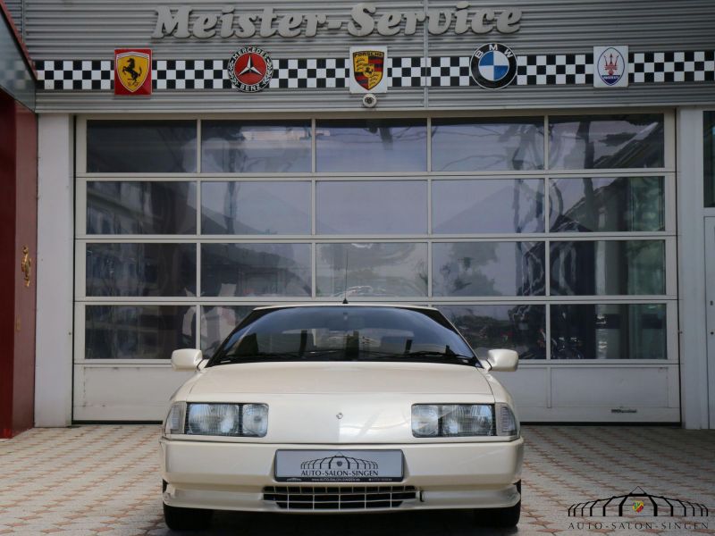 Renault Alpine GTA V6 Turbo