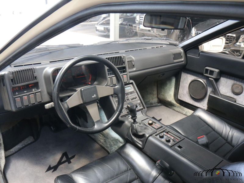 Renault Alpine GTA V6 Turbo