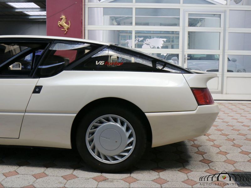 Renault Alpine GTA V6 Turbo