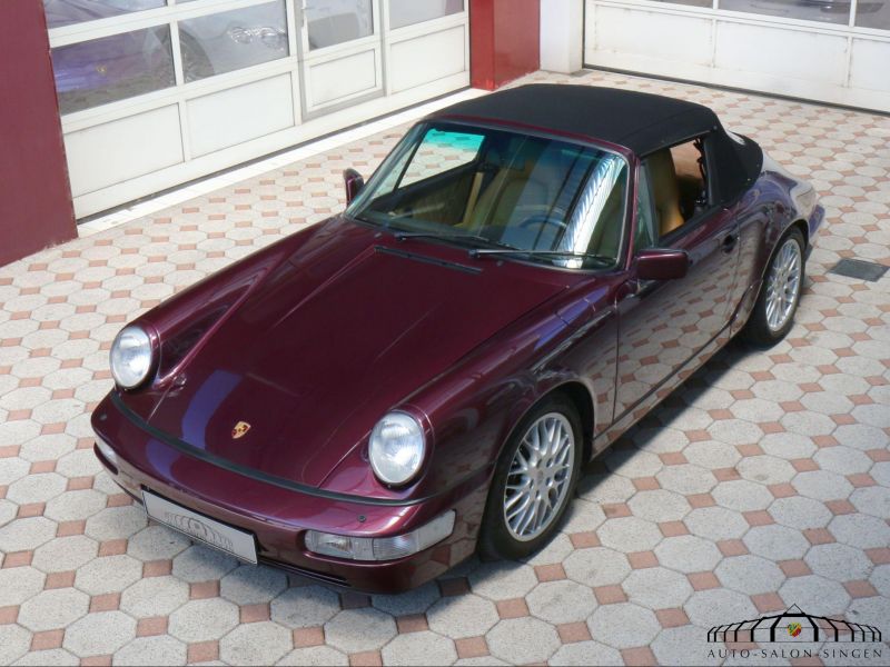 Porsche 964 Carrera 4 Cabrio