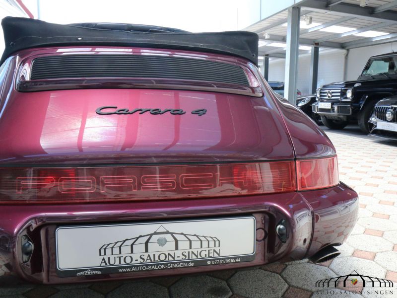 Porsche 964 Carrera 4 Cabrio