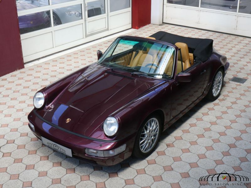 Porsche 964 Carrera 4 Cabrio
