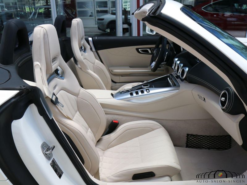 Mercedes-Benz AMG GT Roadster