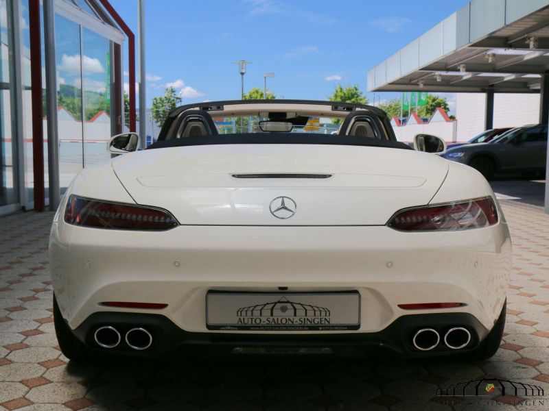 Mercedes-Benz AMG GT Roadster