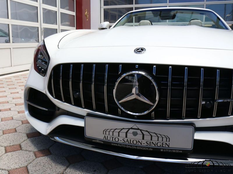 Mercedes-Benz AMG GT Roadster