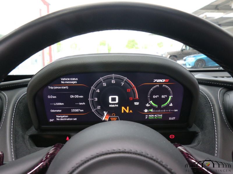 McLaren 720S