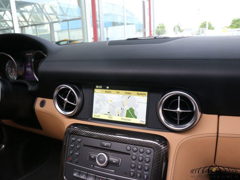 Mercedes-Benz SLS AMG Roadster