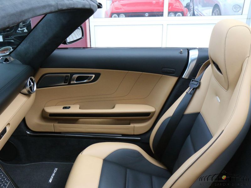 Mercedes-Benz SLS AMG Roadster