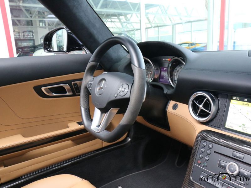 Mercedes-Benz SLS AMG Roadster