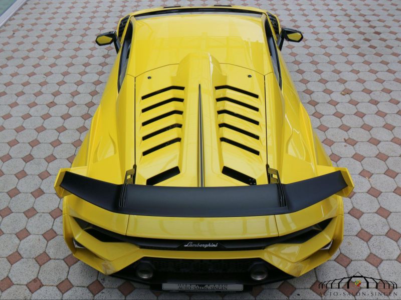 Lamborghini Huracán STO Coupe