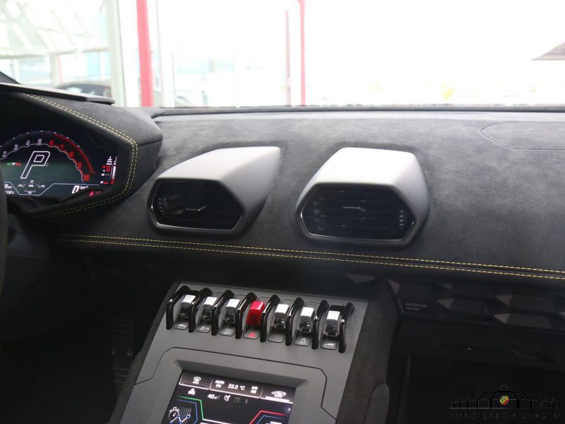 Lamborghini Huracán STO Coupe