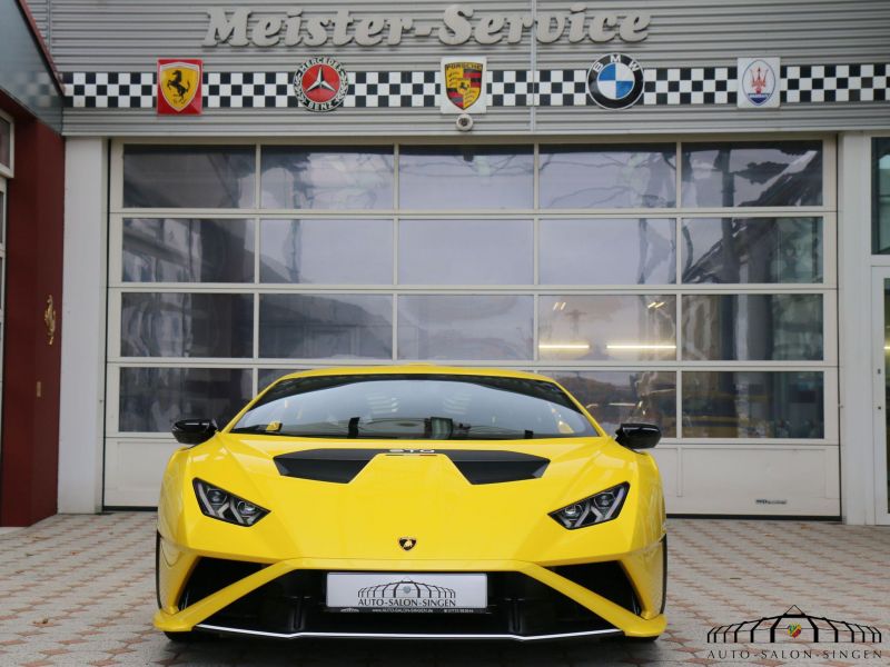 Lamborghini Huracán STO Coupe