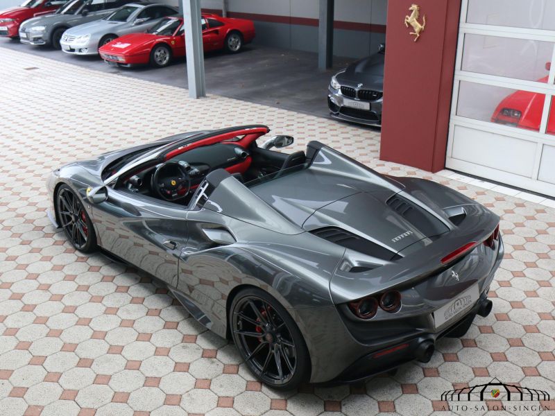 Ferrari F8 Spider