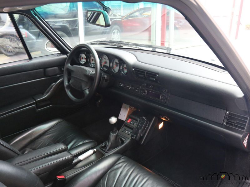 Porsche 993 Carrera 4S