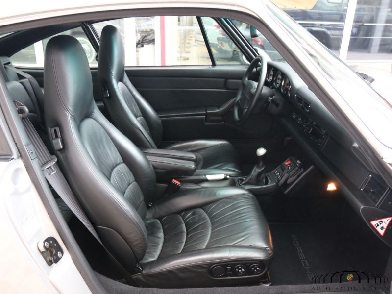 Porsche 993 Carrera 4S