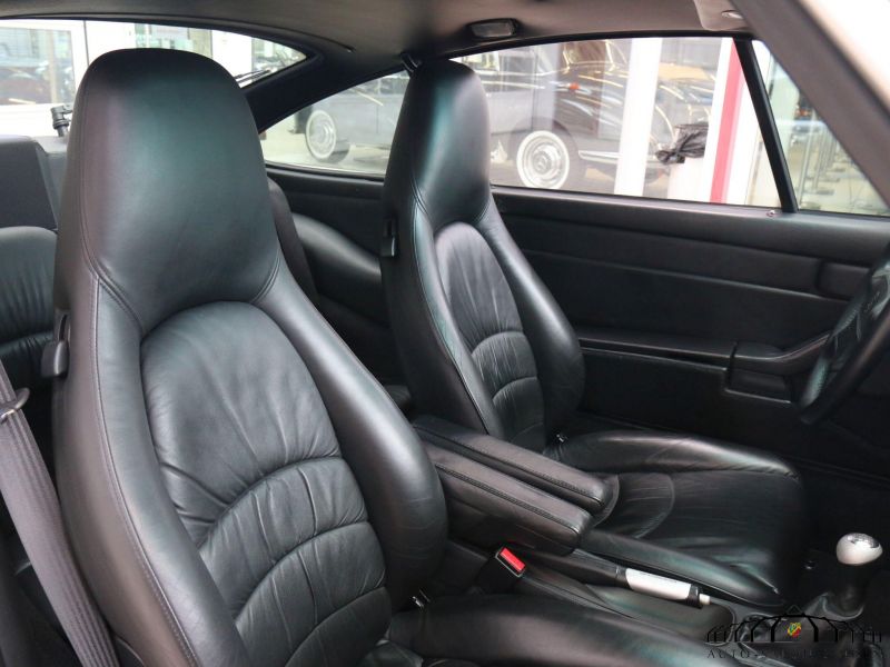 Porsche 993 Carrera 4S
