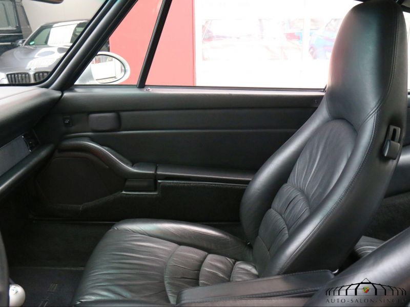 Porsche 993 Carrera 4S