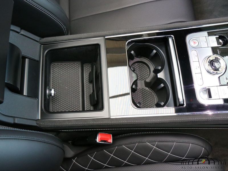 Bentley Continental GTC V8