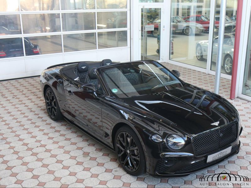 Bentley Continental GTC V8