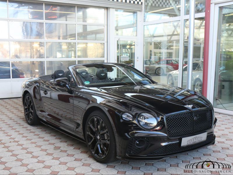 Bentley Continental GTC V8