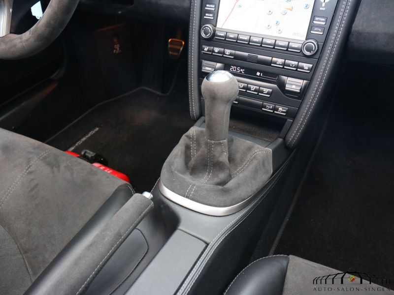 Porsche 997 Carrera GTS