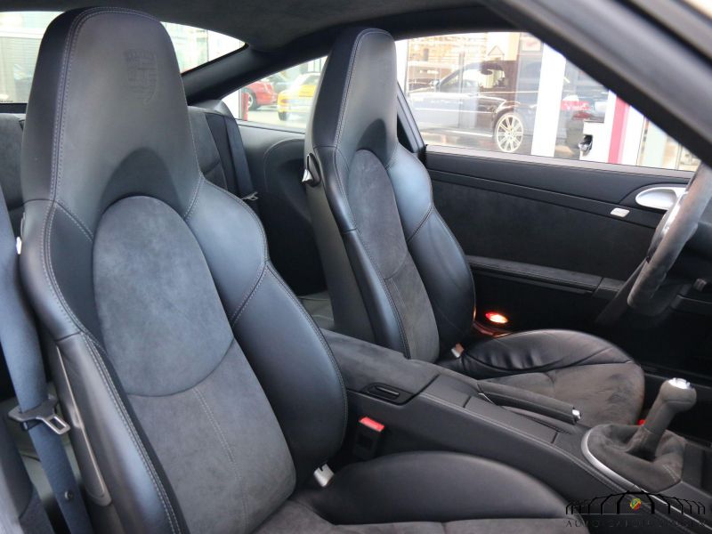 Porsche 997 Carrera GTS