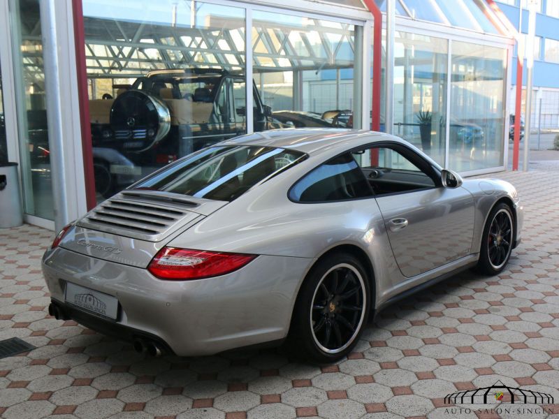 Porsche 997 Carrera GTS