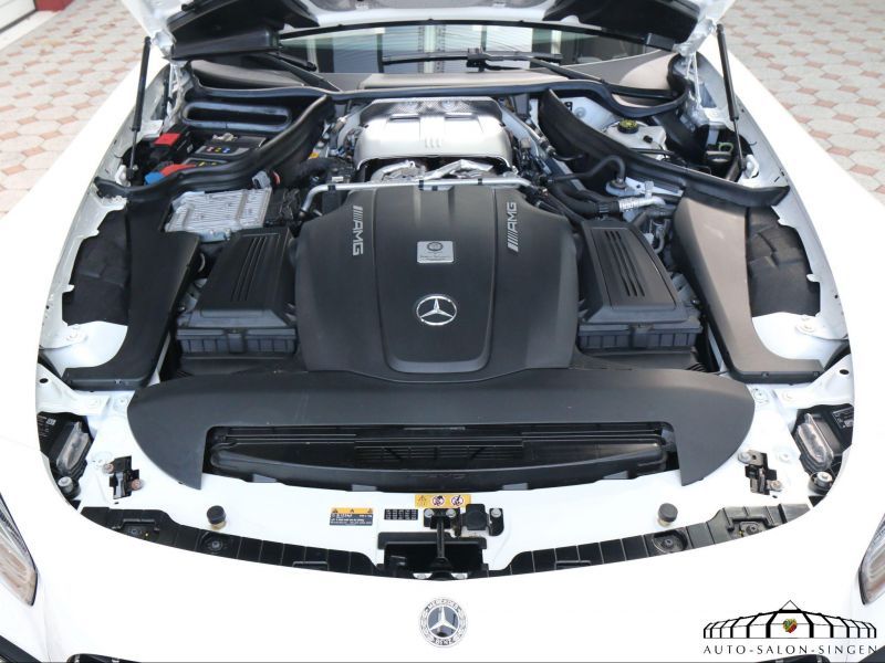 Mercedes-Benz AMG GT Roadster