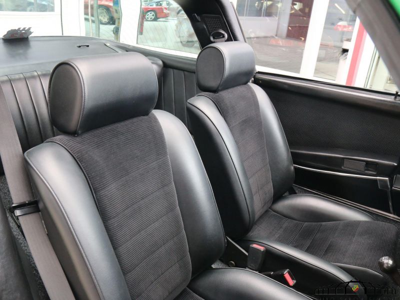 Porsche 911 E Targa 2.2
