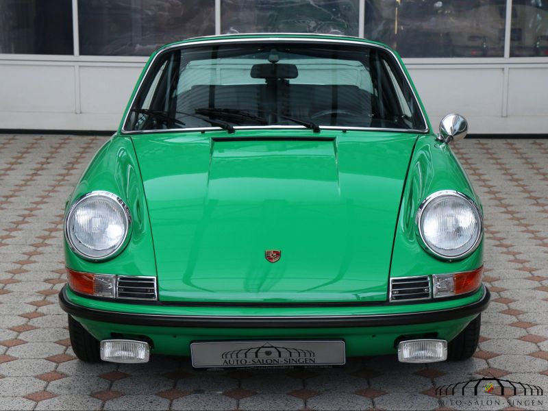 Porsche 911 E Targa 2.2
