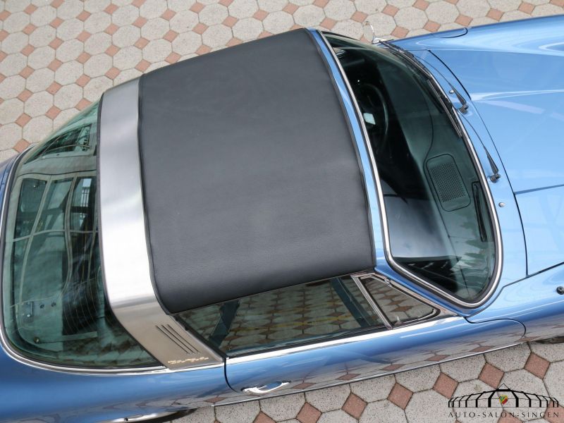 Porsche 911 S Targa 2.2