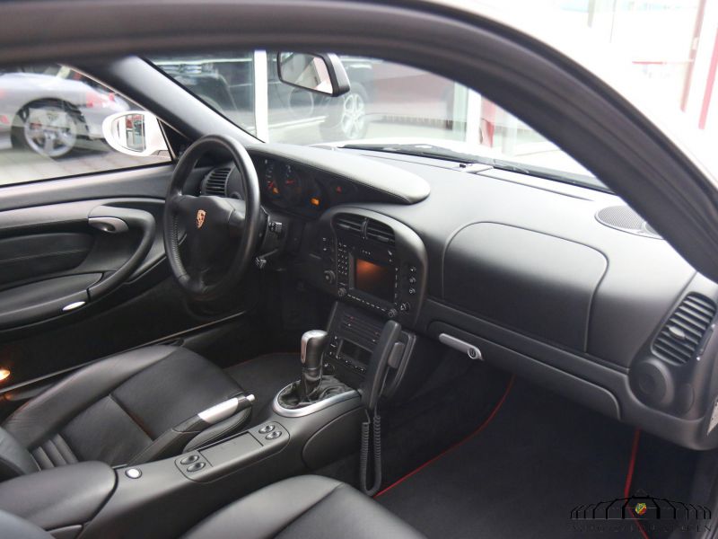 Porsche 996 Carrera 4S