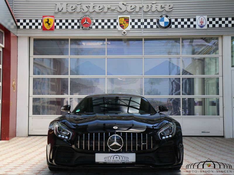 Mercedes-Benz AMG GT R Coupe