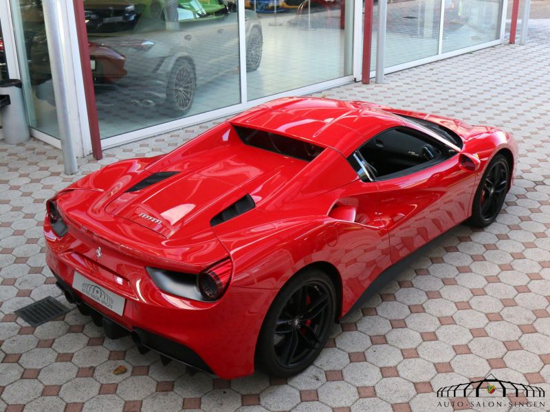 Ferrari 488 Spider